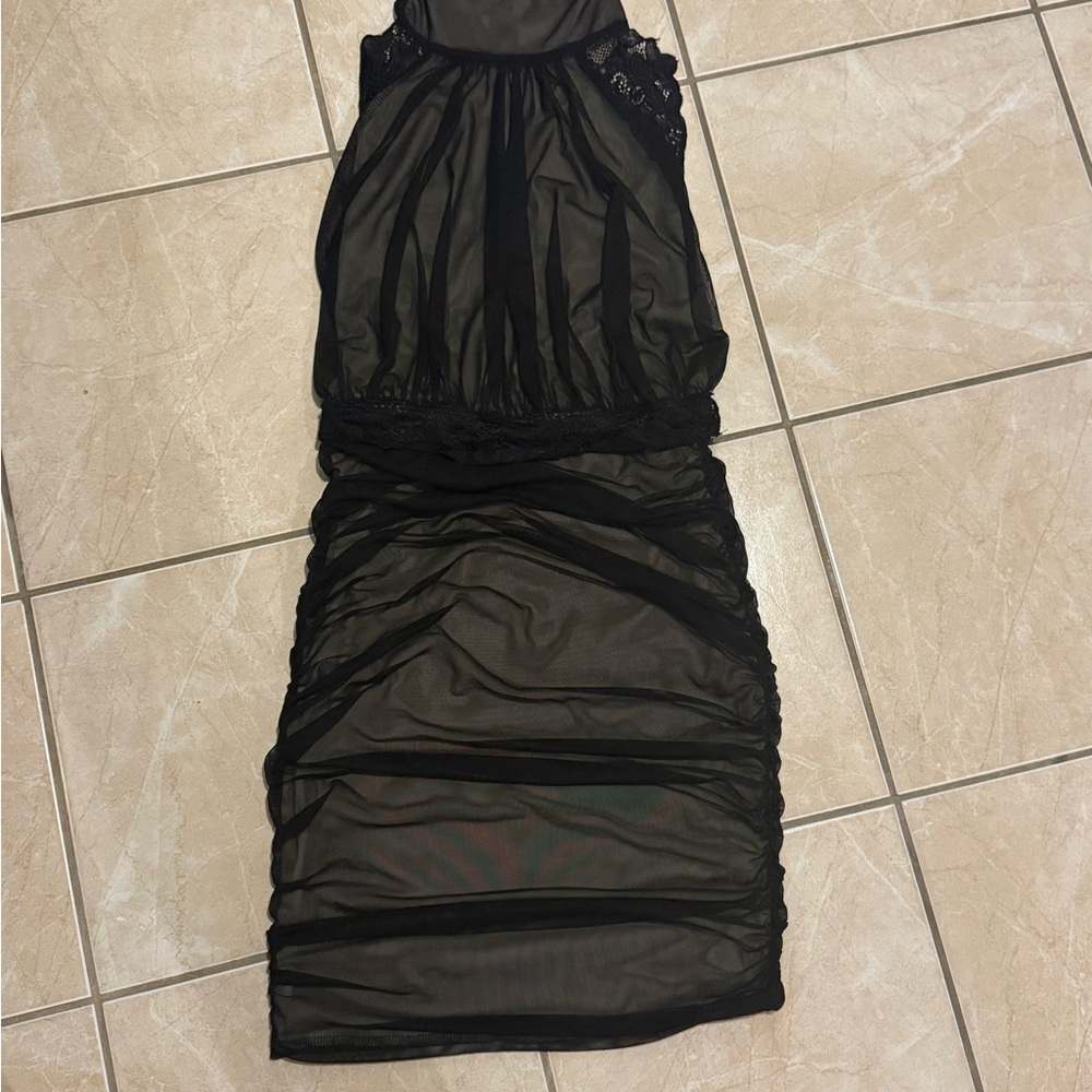 VENUS Ruched Mesh Bodycon Dress - Picture 2 of 2